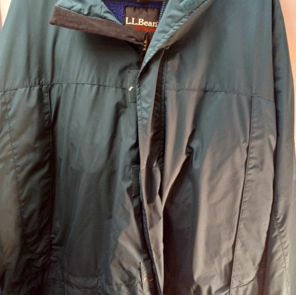 L.L. Bean Insulated Green XL Long Sleeves Hooded Pouch Front Pocket Jacket Coat - Picture 2 of 16